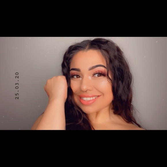 cheeeeeks